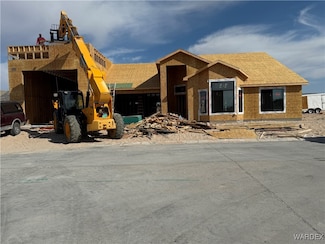 1305 E Placer Dr, Mohave Valley, AZ 86440