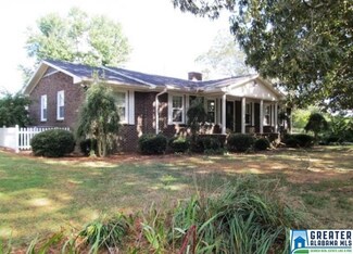 1908 Alabama 35, Gaylesville, AL 35973