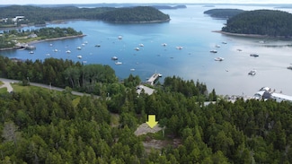 000 Pettegrow Point Rd, MacHiasport, ME 04655