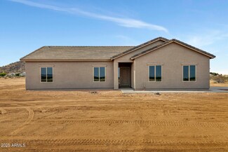 8256 W Mccartney Rd, Casa Grande, AZ 85194