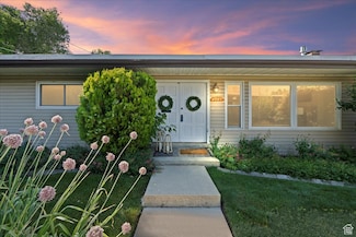 4549 Tanglewood Dr, Salt Lake City, UT 84117