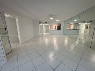 215 SE 3rd Ave Unit 107A, Hallandale Beach, FL 33009