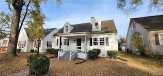1620 Lee St, West Point, VA 23181