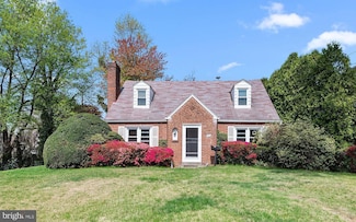 904 Pitt Rd, Cheltenham, PA 19012