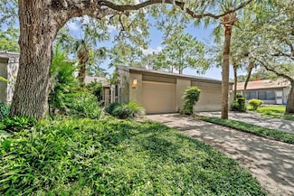 616 Woodridge Dr, Fern Park, FL 32730
