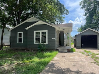 2306 W 25th Ave, Pine Bluff, AR 71603