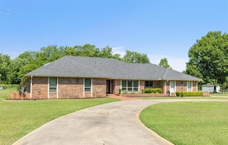 8 Willowbrook Rd, Shawnee, OK 74804