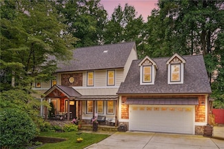 1438 Salem Dr, Alpharetta, GA 30009