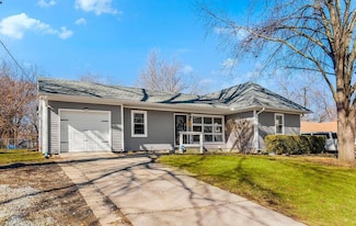 2604 Girard Ave, Leavenworth, KS 66048
