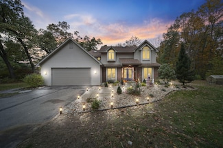 7142 Foxmoore Courts, Jackson, MI 49201