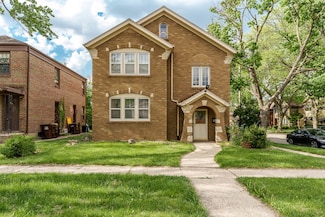 703 King St, Rockford, IL 61103