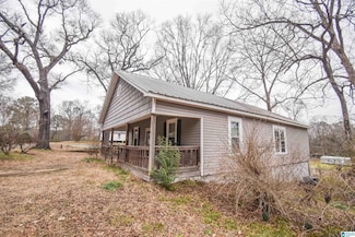 219 Strickland Dr, Woodstock, AL 35188