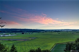 1014 Silver Springs Way, Stanwood, WA 98292