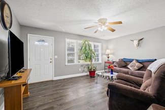 627 Ragsdale Rd, Manchester, TN 37355