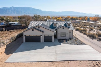 140 Nicky Ln, Corrales, NM 87048