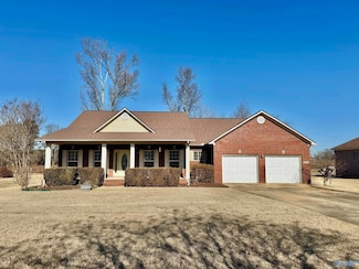 17215 Eunice Ln, Athens, AL 35613