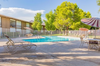 6125 E Indian School Rd Unit 213, Scottsdale, AZ 85251