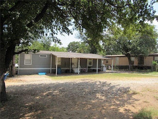 124 Holly Oak Dr, Weatherford, TX 76087