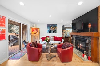 4125 Bluff Condo Dr, Sun Valley, ID 83353