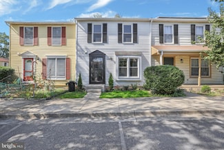 11 Seek Ct, Takoma Park, MD 20912