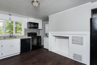 137 Locust St Unit A, Dover, NH 03820