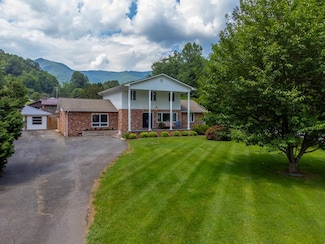 181 Fisher Creek Rd, Sylva, NC 28779