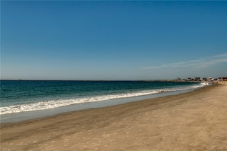 154 Sand Hill Cove Rd, Narragansett, RI 02882