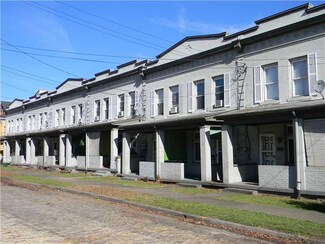 2 Oxford St, Turtle Creek, PA 15145