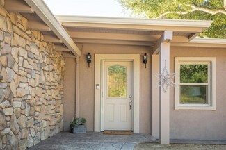 24 Seca Place, Salinas, CA 93908