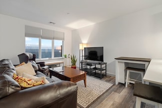 180 Telford St Unit 303, Boston, MA 02135
