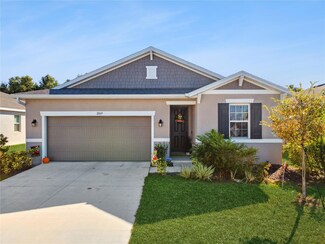 2869 Cathy Blvd, Eagle Lake, FL 33839