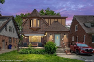 6110 Yorkshire Rd, Detroit, MI 48224