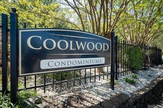 1 Coolwood Dr, Little Rock, AR 72202