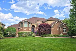4111 Douglas Rd, Downers Grove, IL 60515