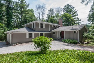 680 East St, Lenox, MA 01240