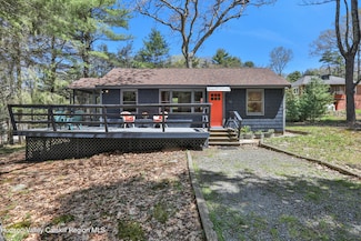 16 Beach Rd, Glen Spey, NY 12737