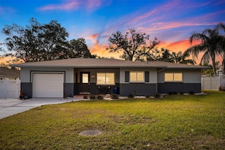 3282 Honeysuckle Rd, Largo, FL 33770