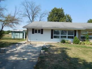 1413 Fairway Dr Unit 1, Rantoul, IL 61866