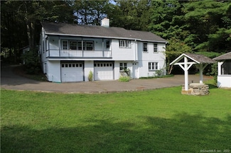 55 North St, Easton, CT 06612