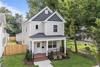 5907 Pear Ave, Cleveland, OH 44102