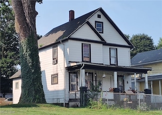 404 W 54th St, Ashtabula, OH 44004