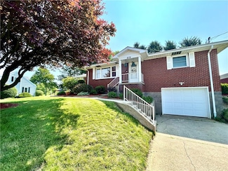 815 Ridge Blvd, Connellsville, PA 15425