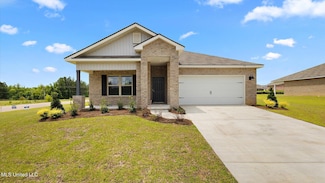 101 Lucas Ct, Byram, MS 39272