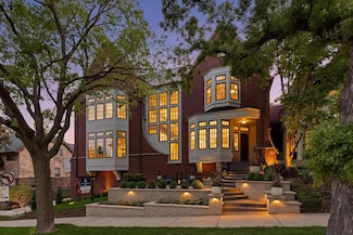 1301 Mount Curve Ave, Minneapolis, MN 55403