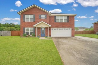 247 Manchester Ct, Midway, GA 31320
