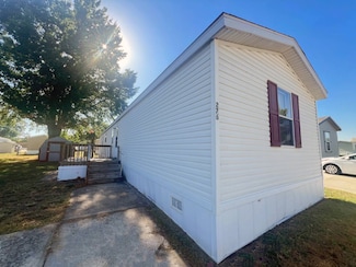250 Farm Bureau Rd Unit 276, Manhattan, KS 66502