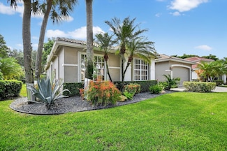 13118 Alhambra Lake Cir, Delray Beach, FL 33446