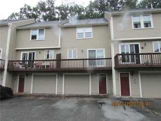65 Sanwood Dr Unit 4-05, Harrisville, RI 02830