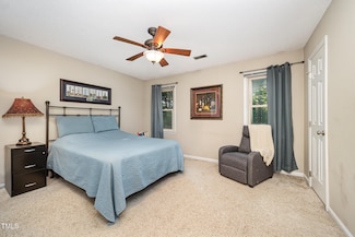 5538 Sharpe Dr, Raleigh, NC 27612