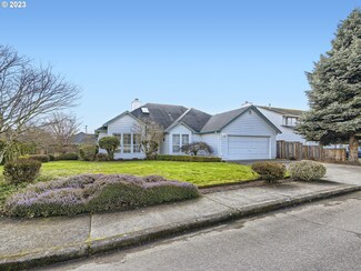2103 NW 95th St, Vancouver, WA 98665